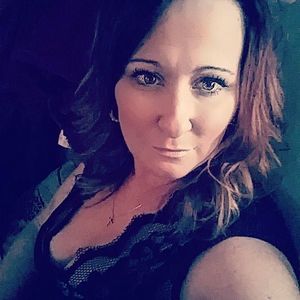 Meet your Posher, Alicia